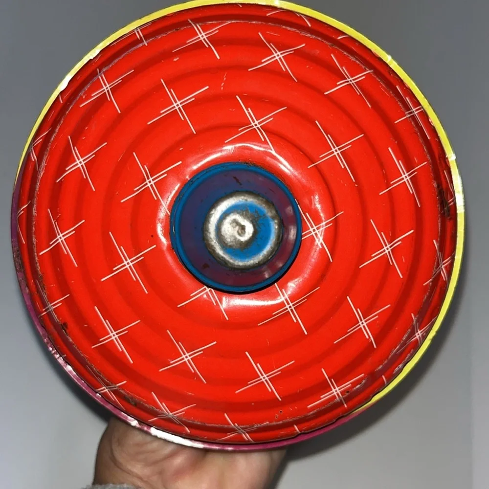 Vintage Toy Tin Spinning Top from LBZ Lorenz-Bolz-Zirndorf Germany - Picture 3 of 4